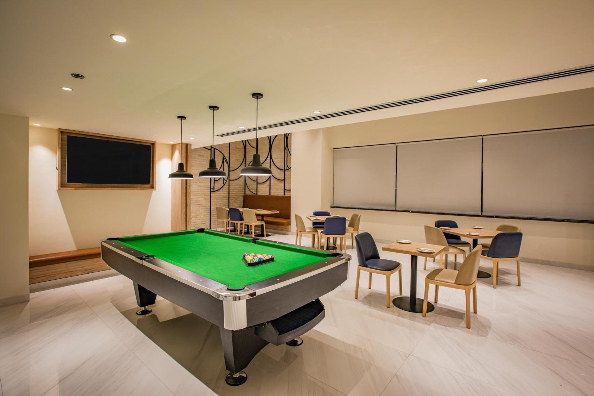 Keys Prima By Lemon Tree Hotels, Pimpri, Pune Dış mekan fotoğraf